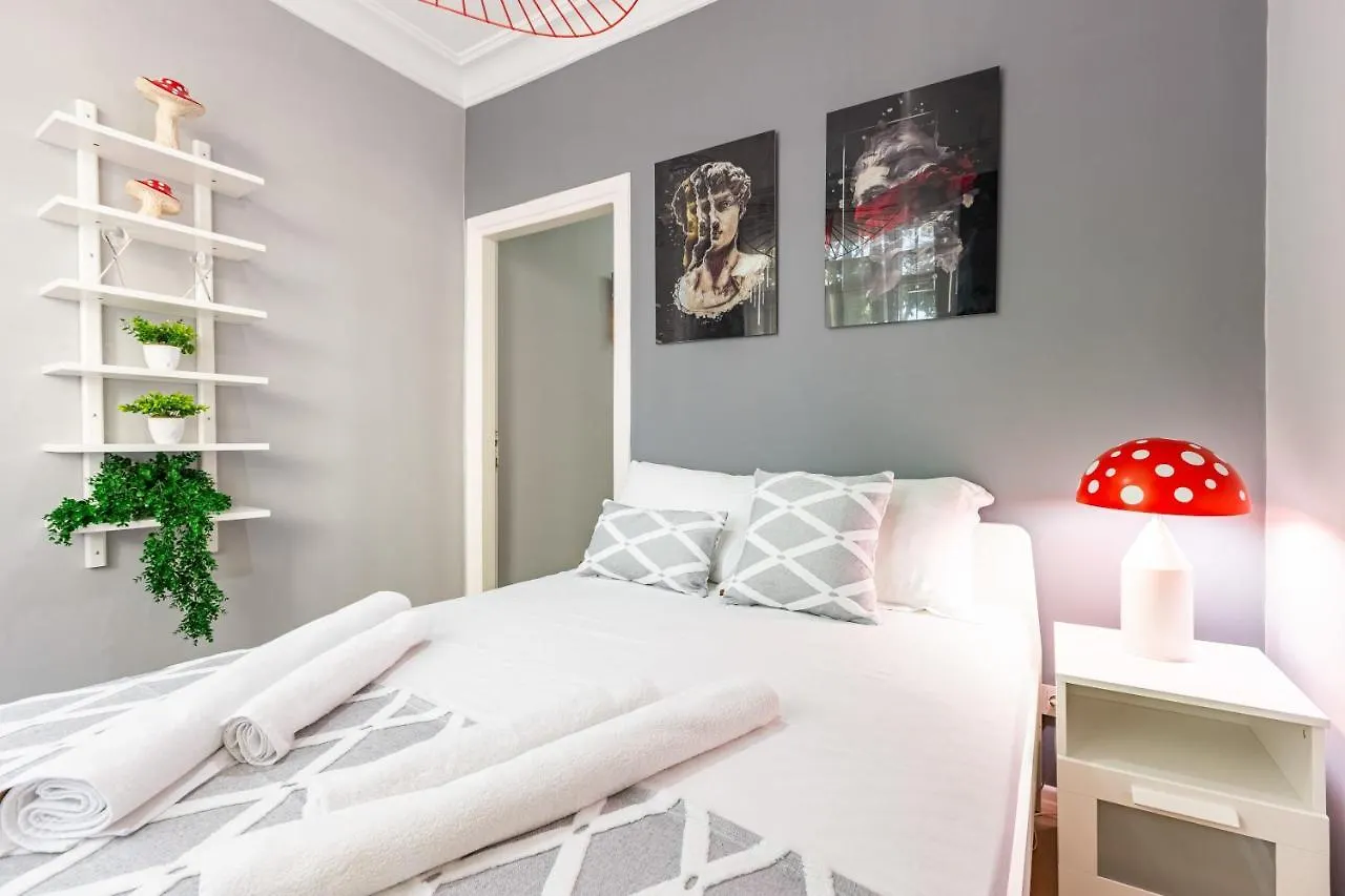 Spacious Apartment On Bagdat Street Kadikoy 伊斯坦布尔 土耳其